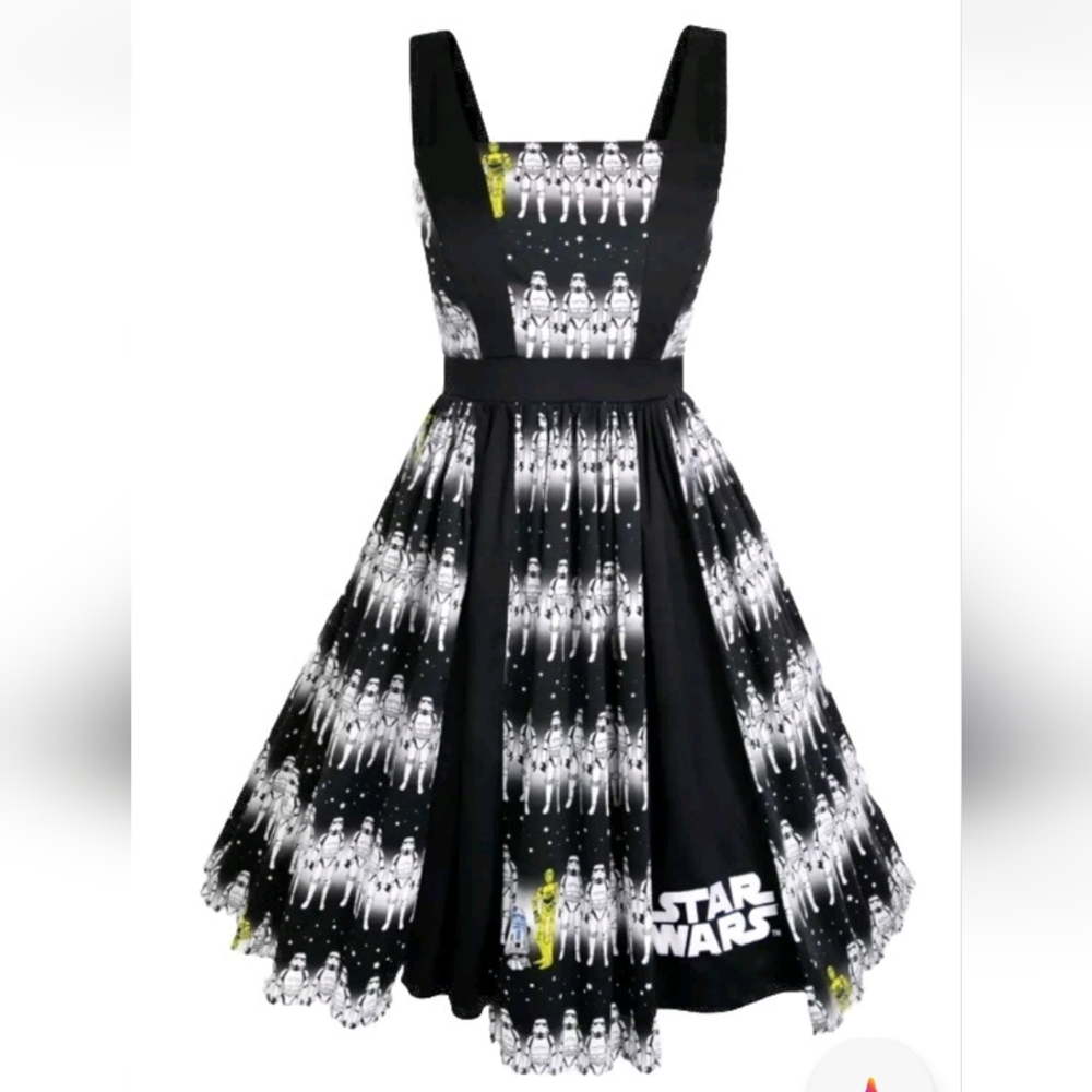 NWT Dsney Star Wars stormtroopers and droids Dress 1X‎
